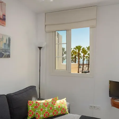 Happy Puerto Marina Apartment