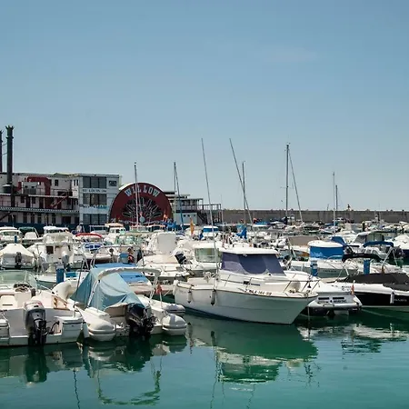 Happy Puerto Marina *